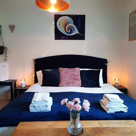 Super King Bedroom With Large Ensuite Brighton Exterior foto